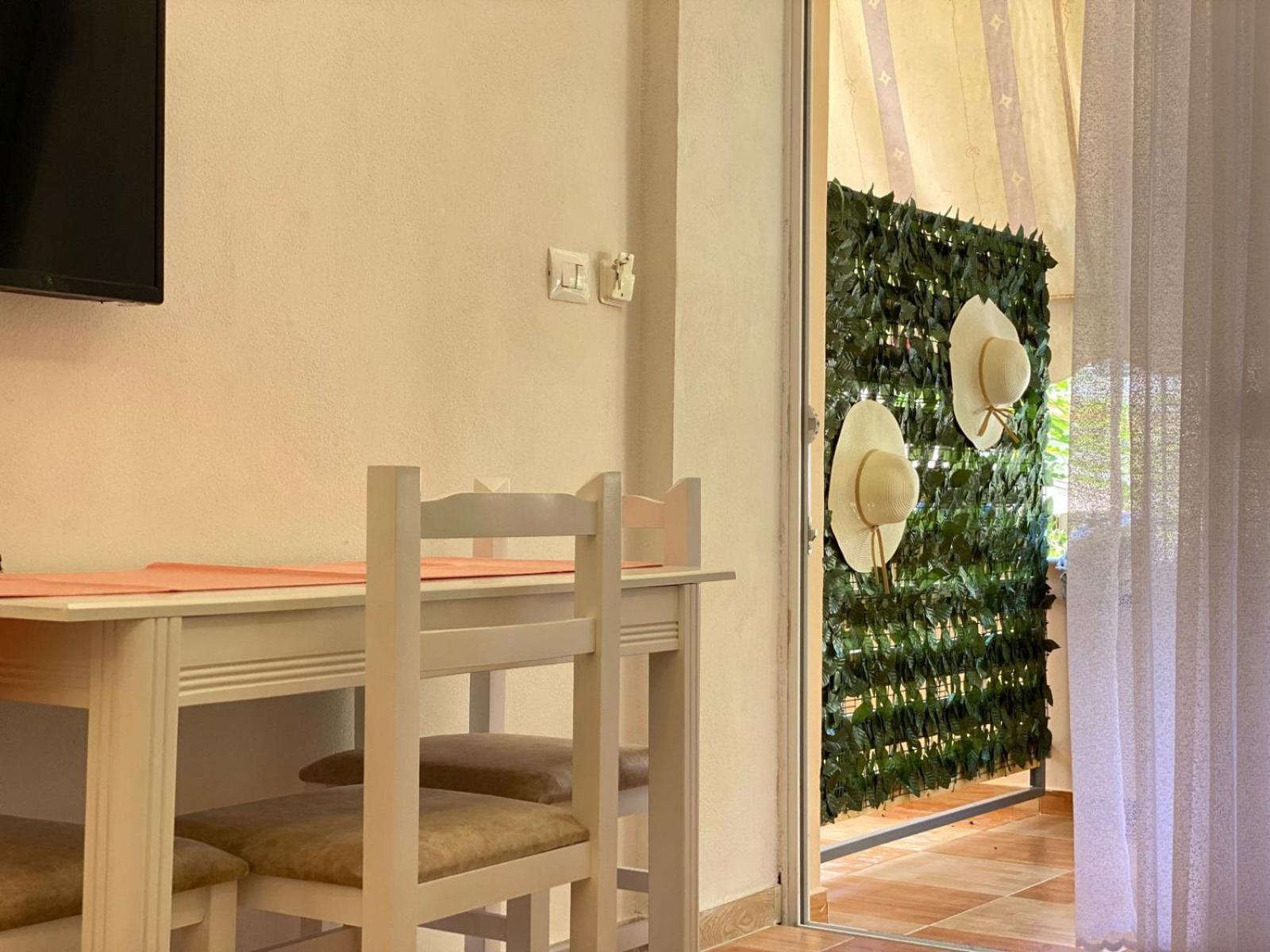 Areti Rooms Hotel Himarë Exteriér fotografie