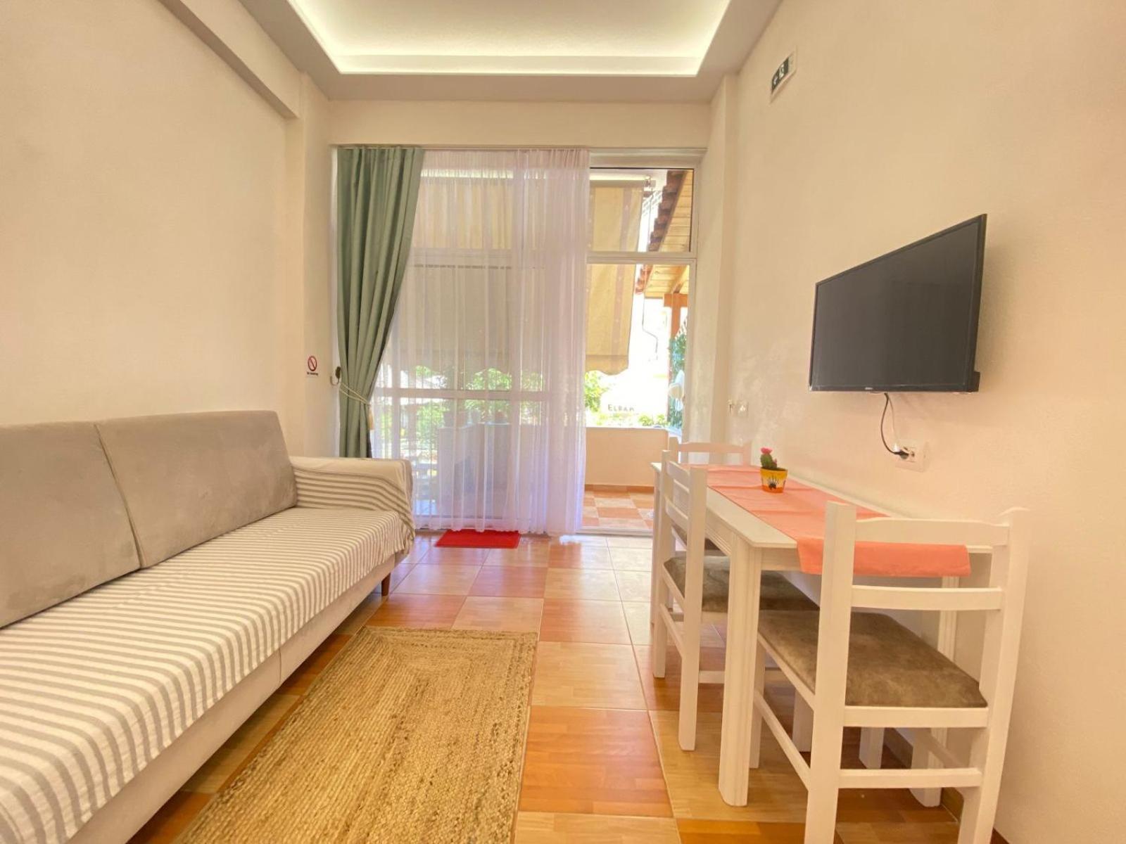 Areti Rooms Hotel Himarë Exteriér fotografie
