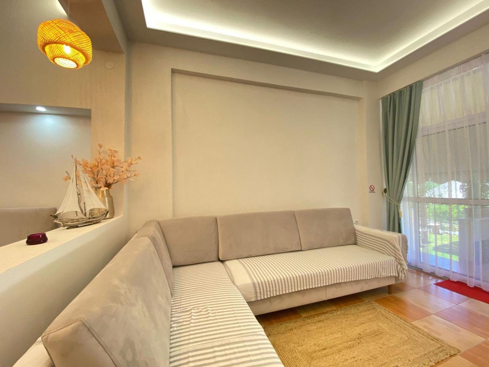 Areti Rooms Hotel Himarë Exteriér fotografie