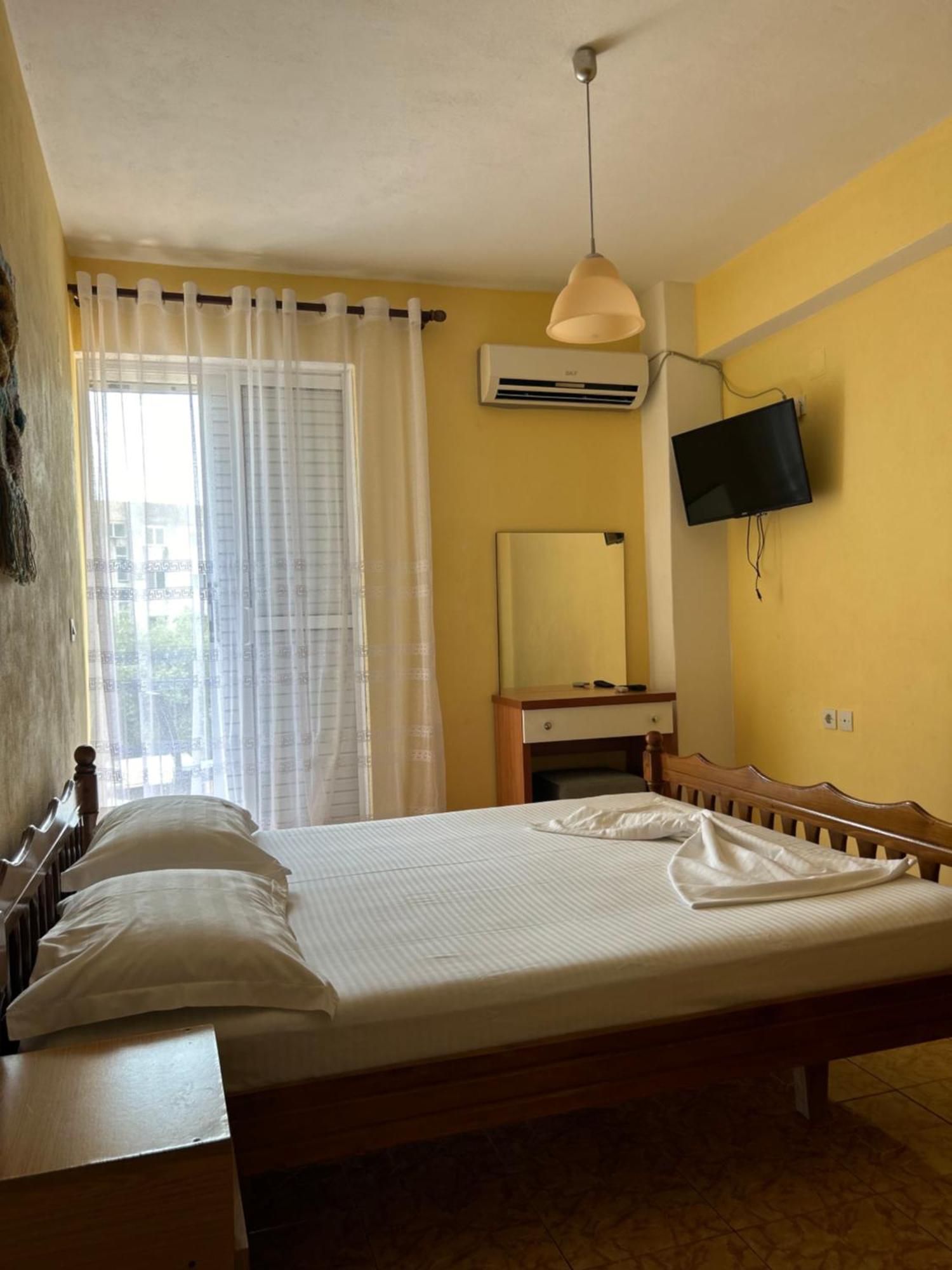 Areti Rooms Hotel Himarë Exteriér fotografie