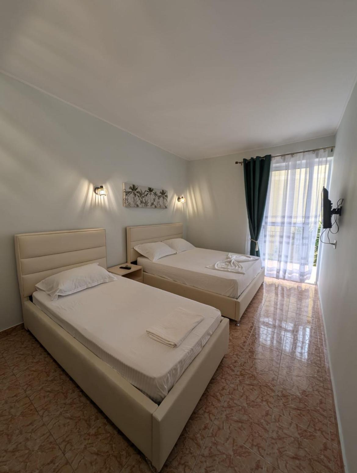 Areti Rooms Hotel Himarë Exteriér fotografie